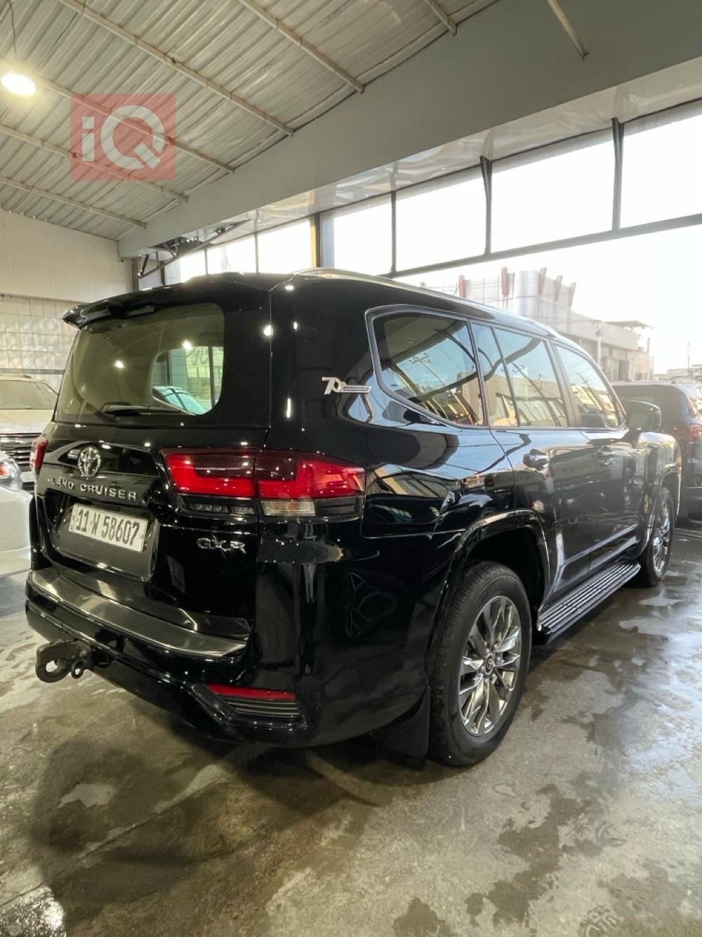 تويوتا لاندكروزر